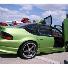 Ламбо двери ULD tuning Bolt ON на Dodge Stratus